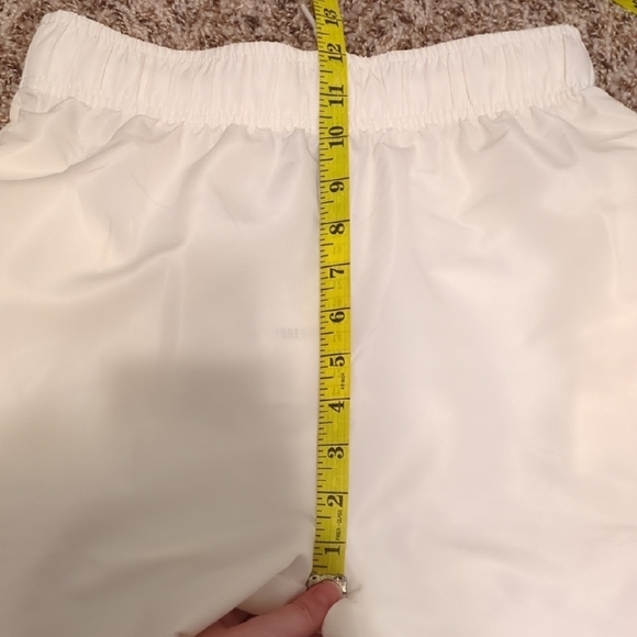 Forever 21 women's cream white lightweight high rise cargo style joggers - Picture 3 of 8